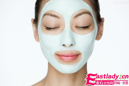 臉上皮膚干燥起皮的預(yù)防與護理