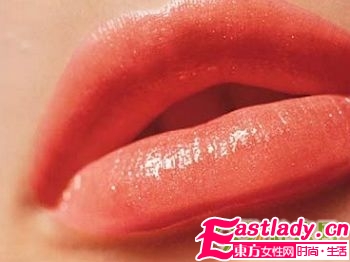 秋季護唇的幾個秘方