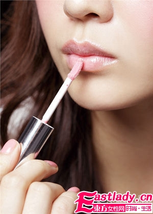 男人最愛的唇妝怎么畫