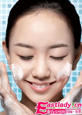 冬季護(hù)膚便利貼 紅潤(rùn)白嫩迷死人