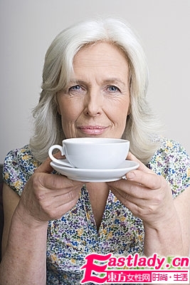 9種白發(fā)克星 預(yù)防白發(fā)