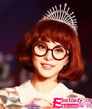 小皇冠與發(fā)型的搭配秘籍