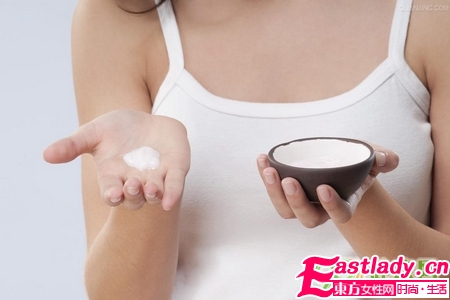 自制滋潤(rùn)手膜 雙手滑溜溜