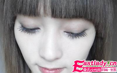 時(shí)尚范兒 小煙熏妝美麗真人秀