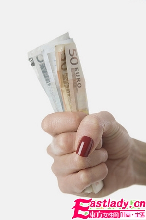 9個虛假護膚經(jīng) 你還相信嗎