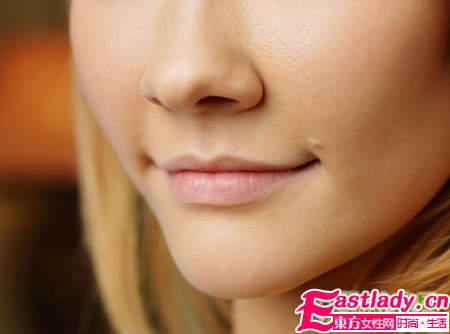 臉上各部位長(zhǎng)痘原因