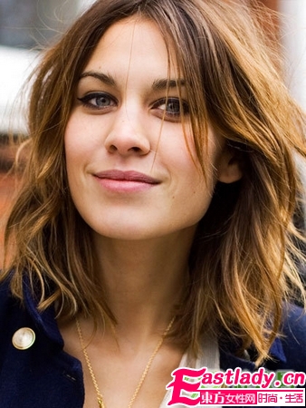 今季最火發(fā)型 加長BOB頭