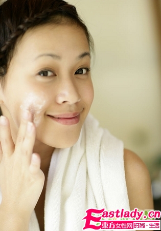 早晨1分鐘快速抗衰護(hù)膚保養(yǎng)法
