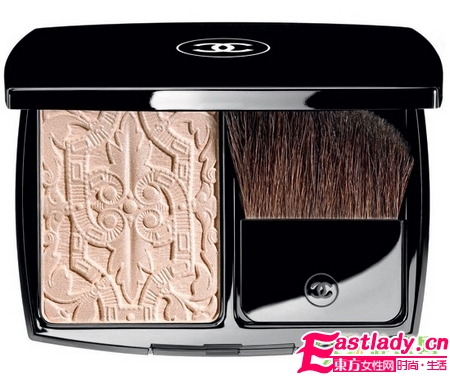 8款絕美限量版彩妝盤