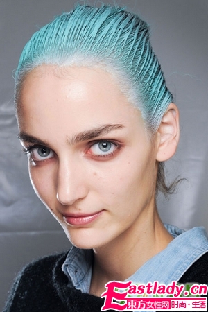 2012春夏潮流 另類新潮彩發(fā)