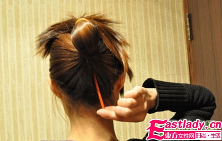 3分鐘學(xué)會(huì)的韓式扎發(fā)