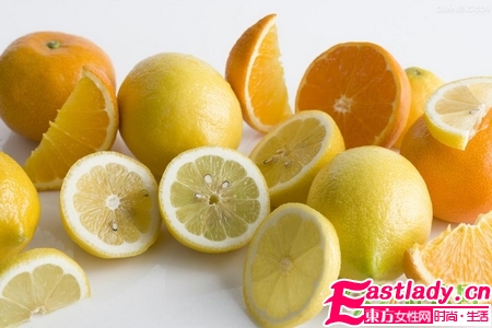 檸檬怎么美容 祛斑美白縮毛孔