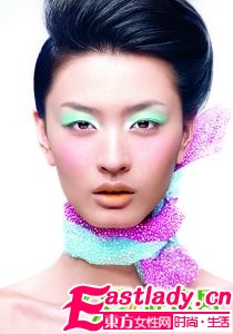 夏季 教你畫個清靚時尚薄紗妝