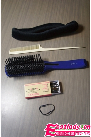 3種日式丸子頭扎法 看發(fā)量選擇