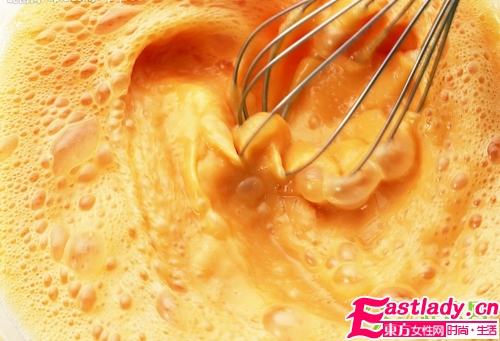 9個(gè)用雞蛋護(hù)膚妙招 讓你肌膚嫩滑如新生