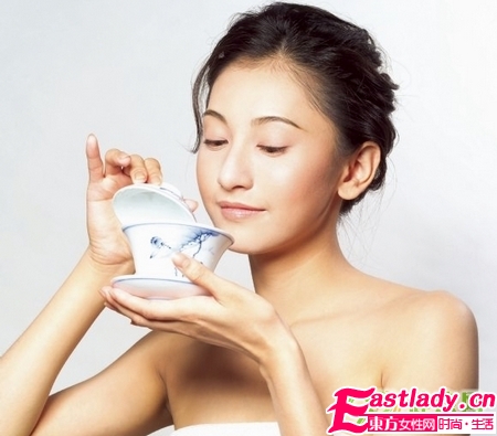 女人美容養(yǎng)顏要喝這10種茶