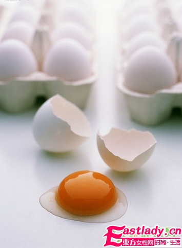 9個(gè)用雞蛋護(hù)膚妙招 讓你肌膚嫩滑如新生