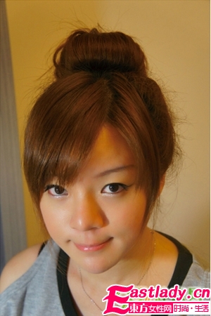 3種日式丸子頭扎法 看發(fā)量選擇