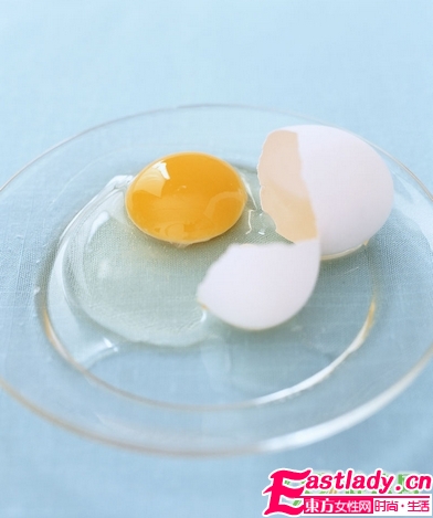 9個(gè)用雞蛋護(hù)膚妙招 讓你肌膚嫩滑如新生