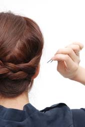 超時尚的麻花辮盤發(fā)