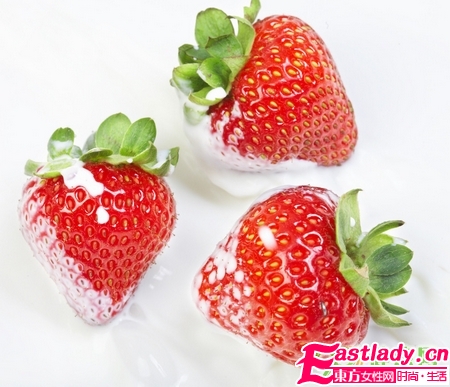 3款牛奶發(fā)膜 頭發(fā)更黑亮