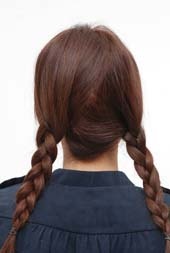 超時(shí)尚的麻花辮盤(pán)發(fā)