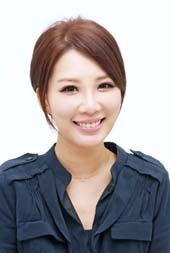 超時尚的麻花辮盤發(fā)