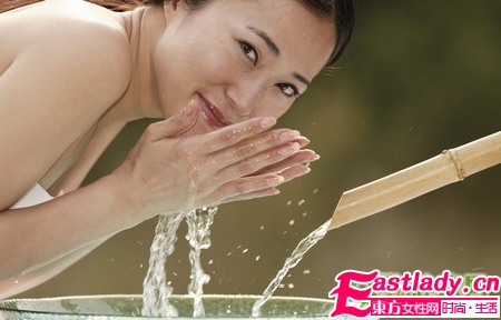 洗臉用熱水還是冷水好