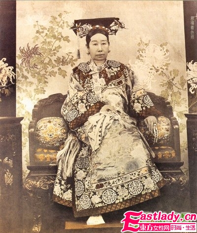 盤點(diǎn)各國(guó)恐怖的美容方法