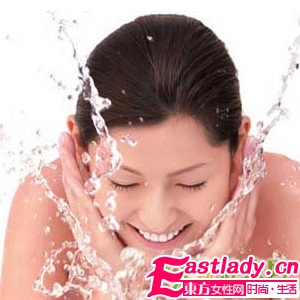 可以抗衰老的洗臉?lè)椒ú襟E圖解