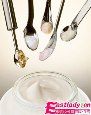 10條實(shí)用夜晚美容護(hù)膚小秘籍