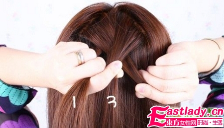 蝎子辮的詳細(xì)編法步驟圖解
