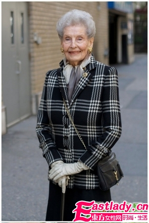 看100歲的阿婆是如何美容的