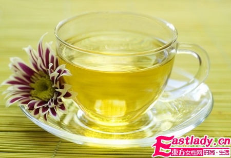 怎么讓眼珠變黑變亮 4個(gè)方法