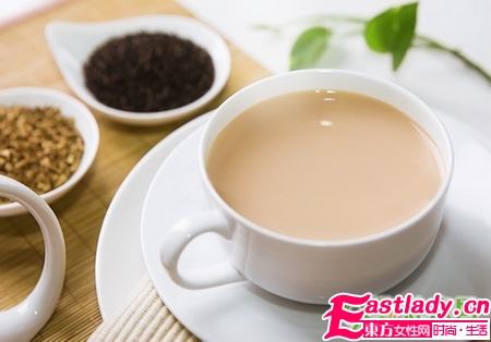 自制4款美白奶茶 改善暗淡膚色