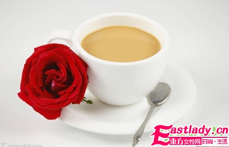 自制4款美白奶茶 改善暗淡膚色