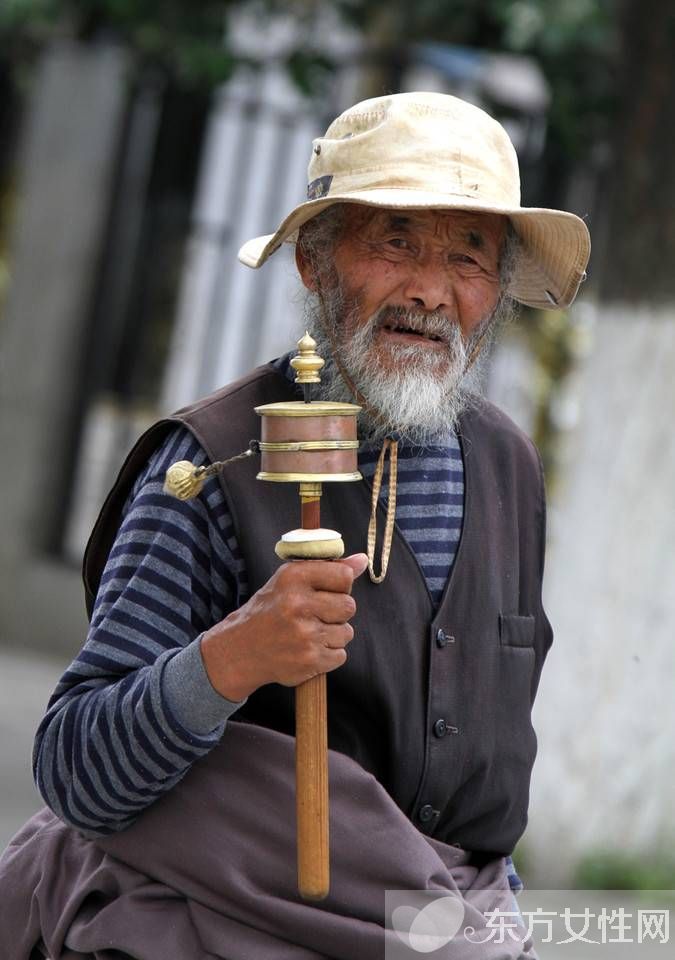 腦梗死的癥狀有哪些 腦梗死和腦梗塞的區(qū)別