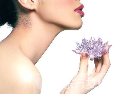 頸部疲勞怎么辦 一天24小時簡單按摩操防御頸椎病