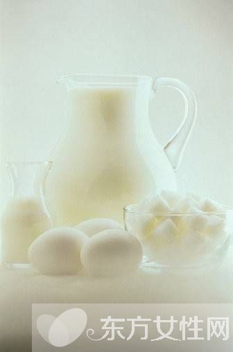 胃不好可以喝酸奶嗎 酸奶和牛奶哪個養(yǎng)胃