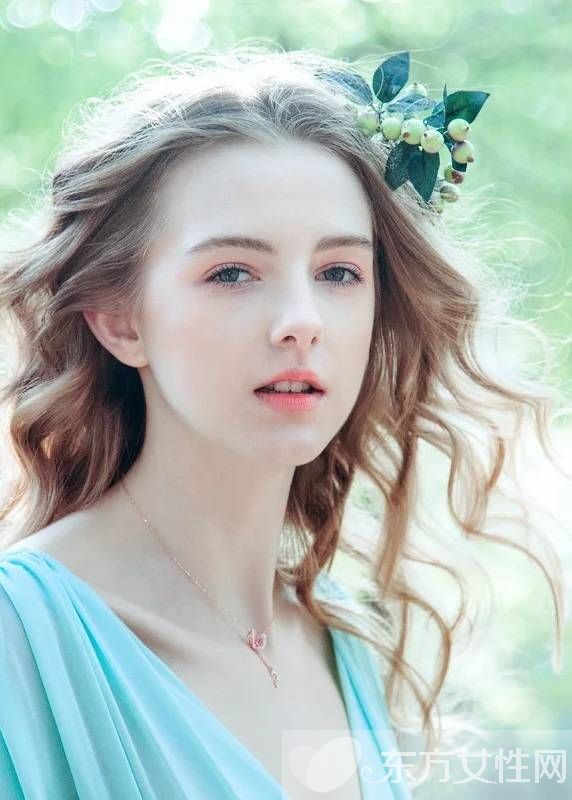 換季護(hù)唇誤區(qū)和法寶 讓你輕松對付干裂和死皮