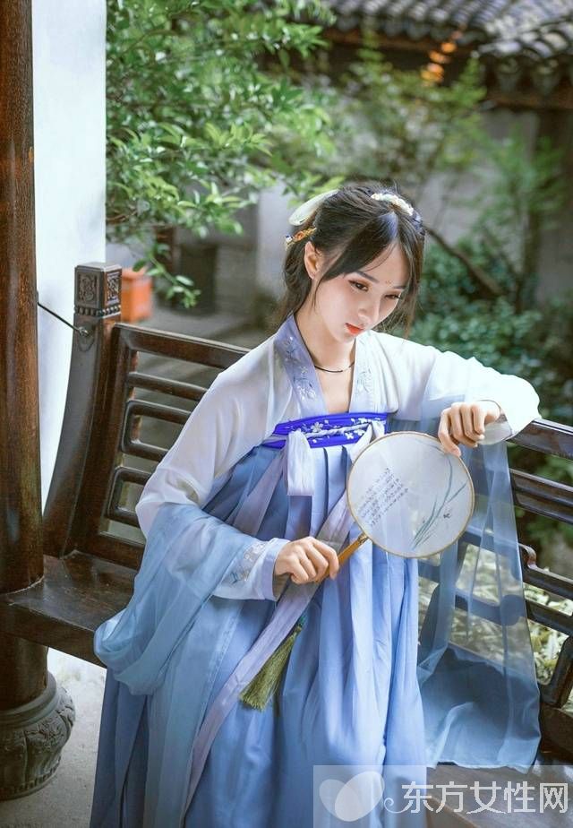 膝蓋疼是風(fēng)濕引起的嗎 該怎么緩解