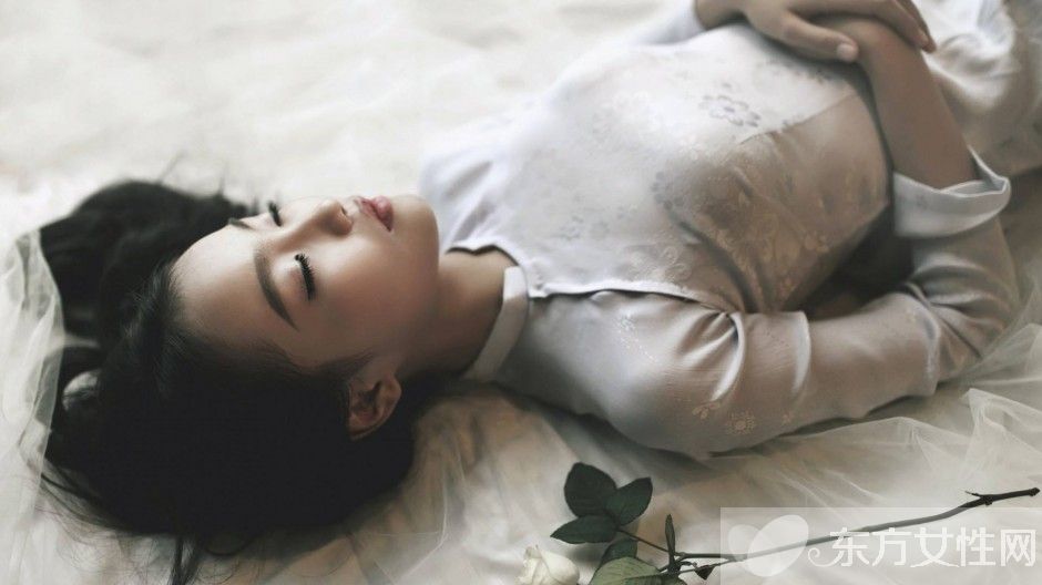 結(jié)石的癥狀有哪些 結(jié)石病人不能吃什么