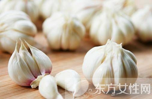 口臭怎么辦 多吃四種食物幫你趕走口臭