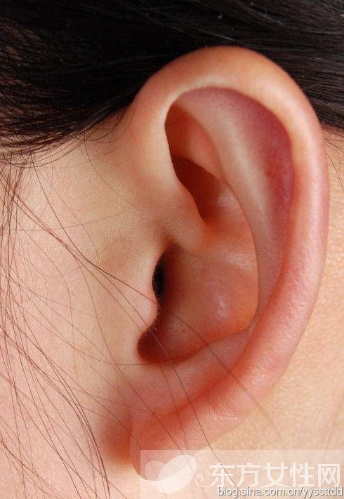 引起耳朵痛是什么原因 這些疾病會(huì)殃及耳朵