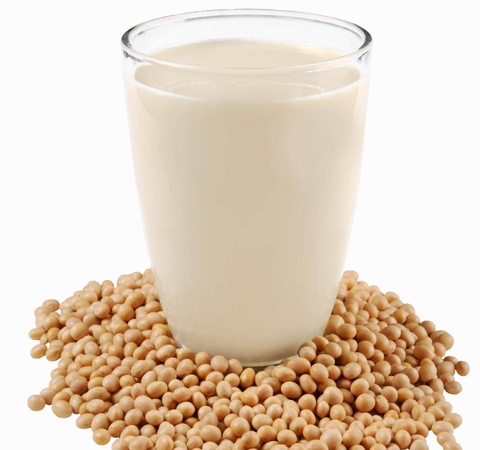 揭喝豆?jié){的好處 為何這4種人切勿喝豆?jié){