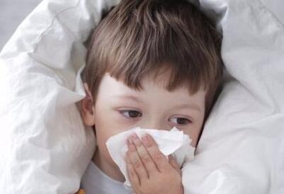 風(fēng)熱感冒和風(fēng)寒感冒的區(qū)別是什么 該如何去辨別