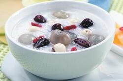 夏季祛濕粥有哪些呢 什么樣的祛濕粥能趕走濕氣