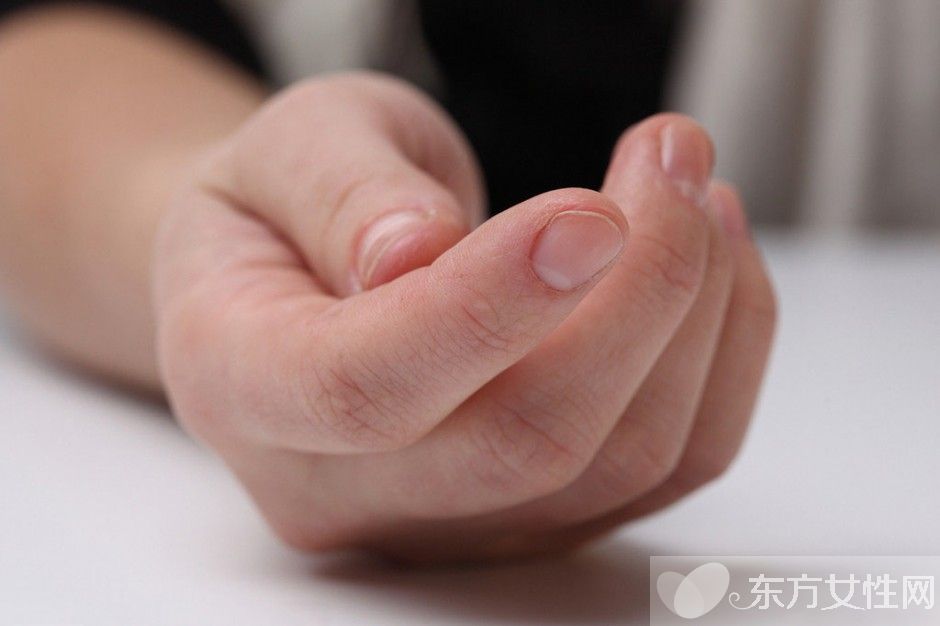 手指甲凹陷是怎么回事 當(dāng)心是這些疾病所致