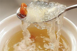 揭燕窩的功效 教你最滋補(bǔ)的新吃法