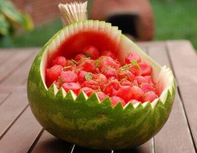 平常發(fā)燒吃什么好得快 這些水果幫你驅(qū)趕病魔